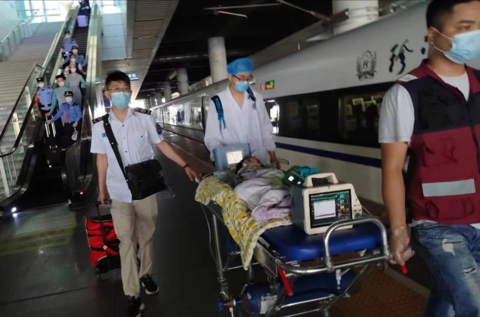 石柱高铁转运公司